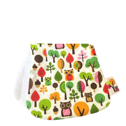 Millemarille | Spucktuch Owls Pink. Farbe: weiß/rosa/braun/grün