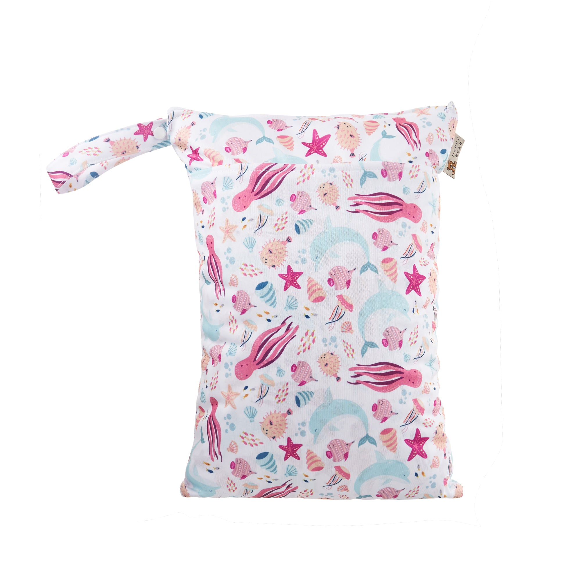  Mit zwei separaten Fächern ist diese Tasche perfekt für trockene, nasse und schmutzige Gegenstände geeignet. Ideal für bis zu 6 waschbare Windeln oder Schwimmwindeln, kann der Wetbag auch vielseitig für andere Artikel genutzt werden. Die praktische Schlaufe ermöglicht einfaches Aufhängen. Erhältlich in den trendigen Farben: Rosa, Altrosa und Braun. Hergestellt aus 100% Polyester für maximale Langlebigkeit. Perfekte Lösung für Eltern unterwegs! 